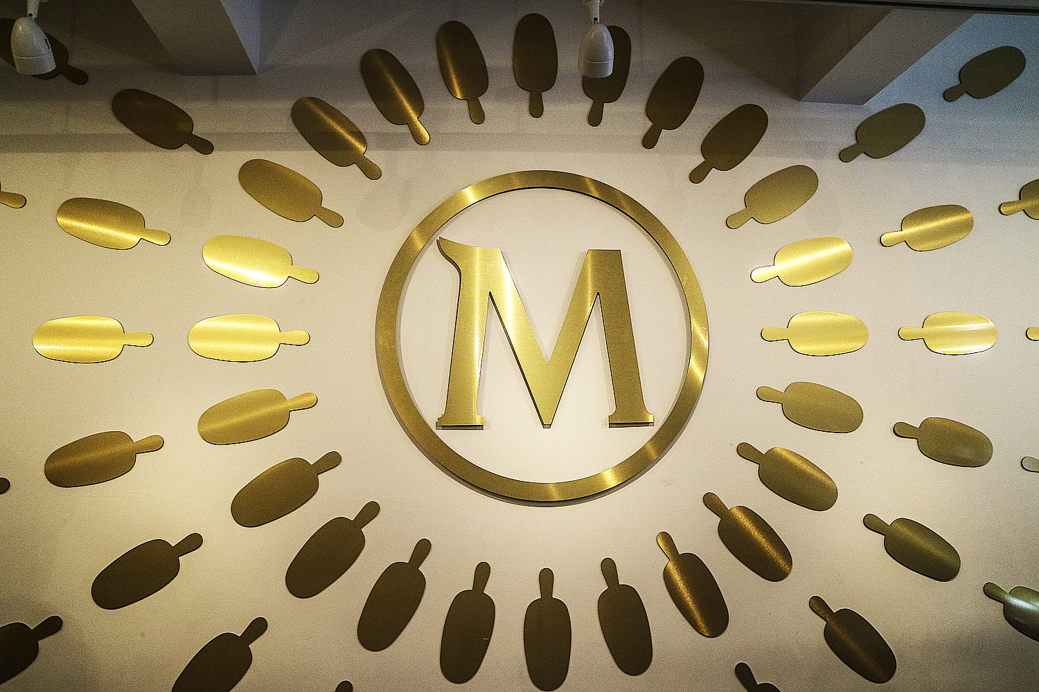 Magnum-Store-London-1 My experience at the Magnum Pleasure Store London