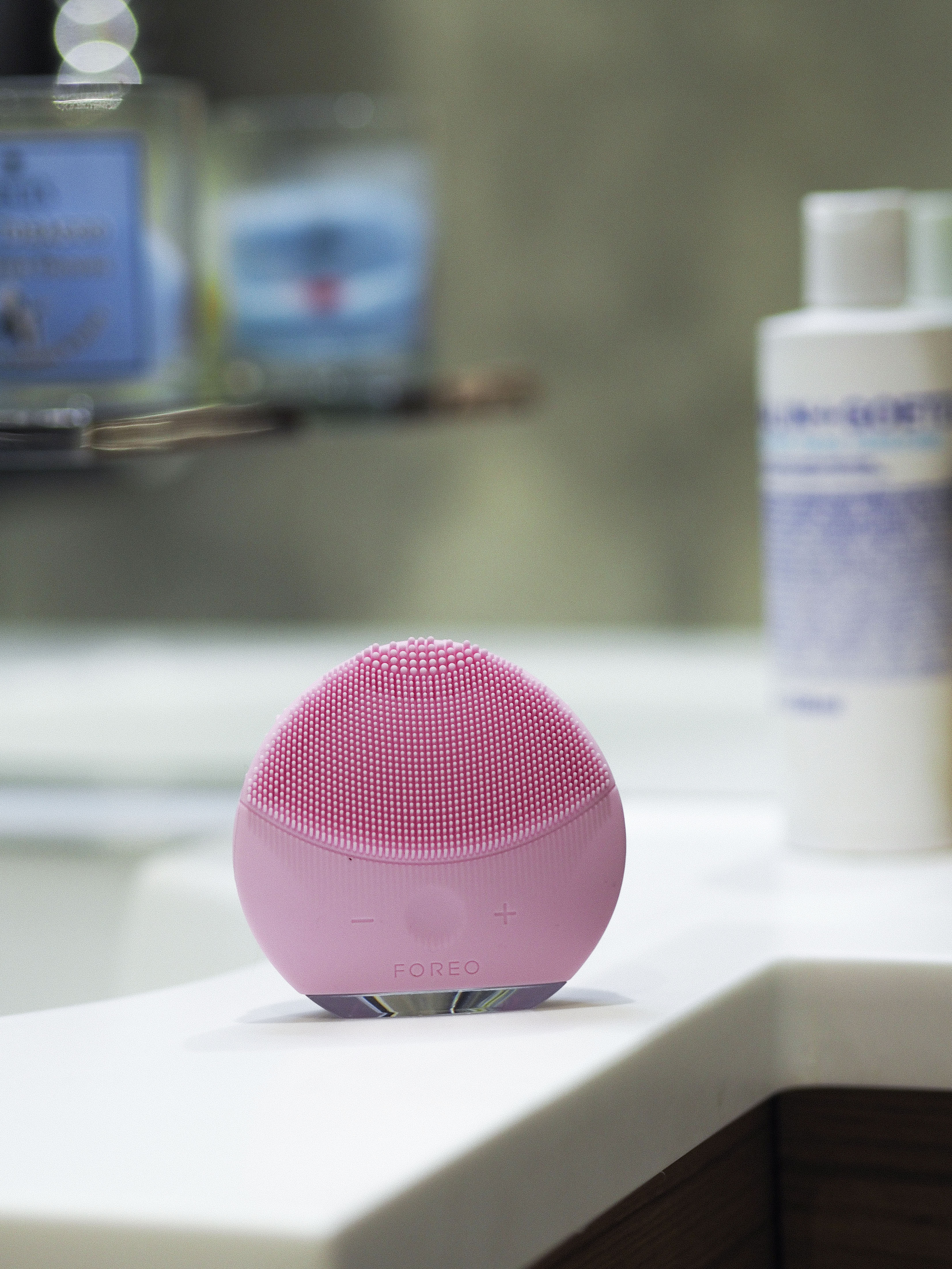 Luna-Foreo-review_ FOREO LUNA mini 2 review - Clear Skin in One Minute