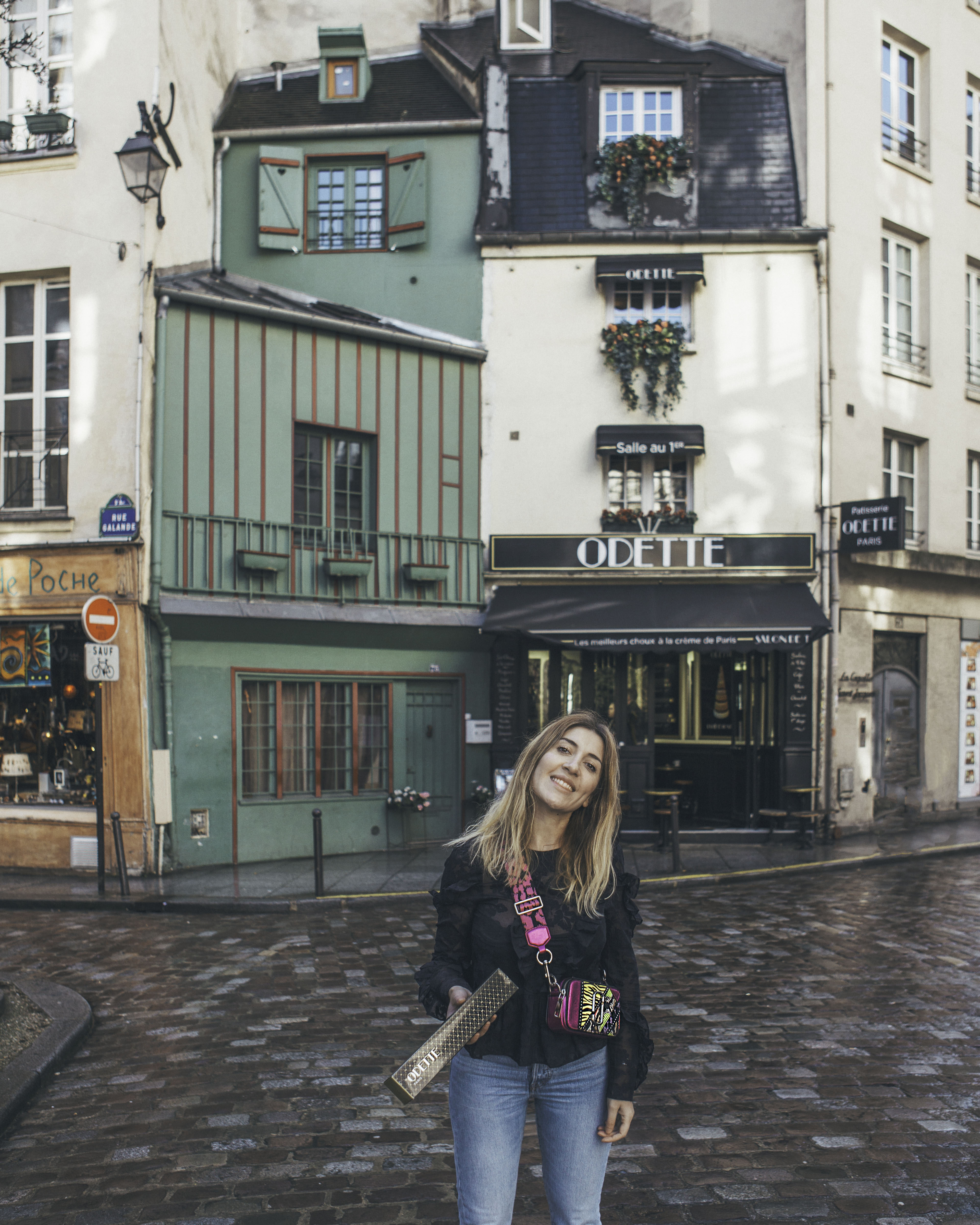 Odette-1 How to spend a day in Paris like a blogger