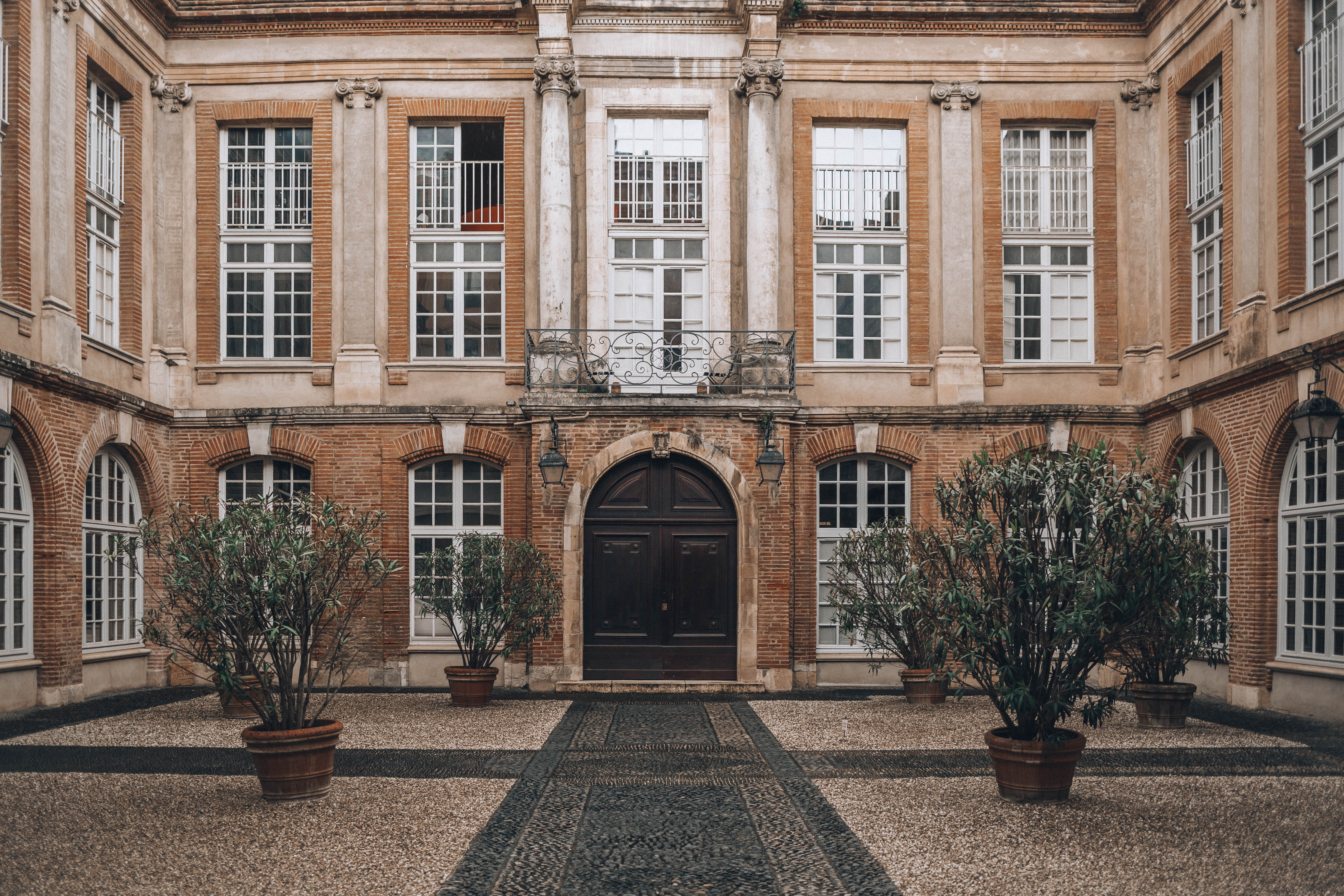 Courtyards and Doors of Toulouse