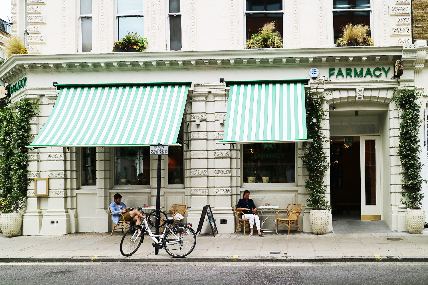 A rather Healthy Brunch at the Farmacy Notting Hill - thelondonthing.co.uk1500 x 1000